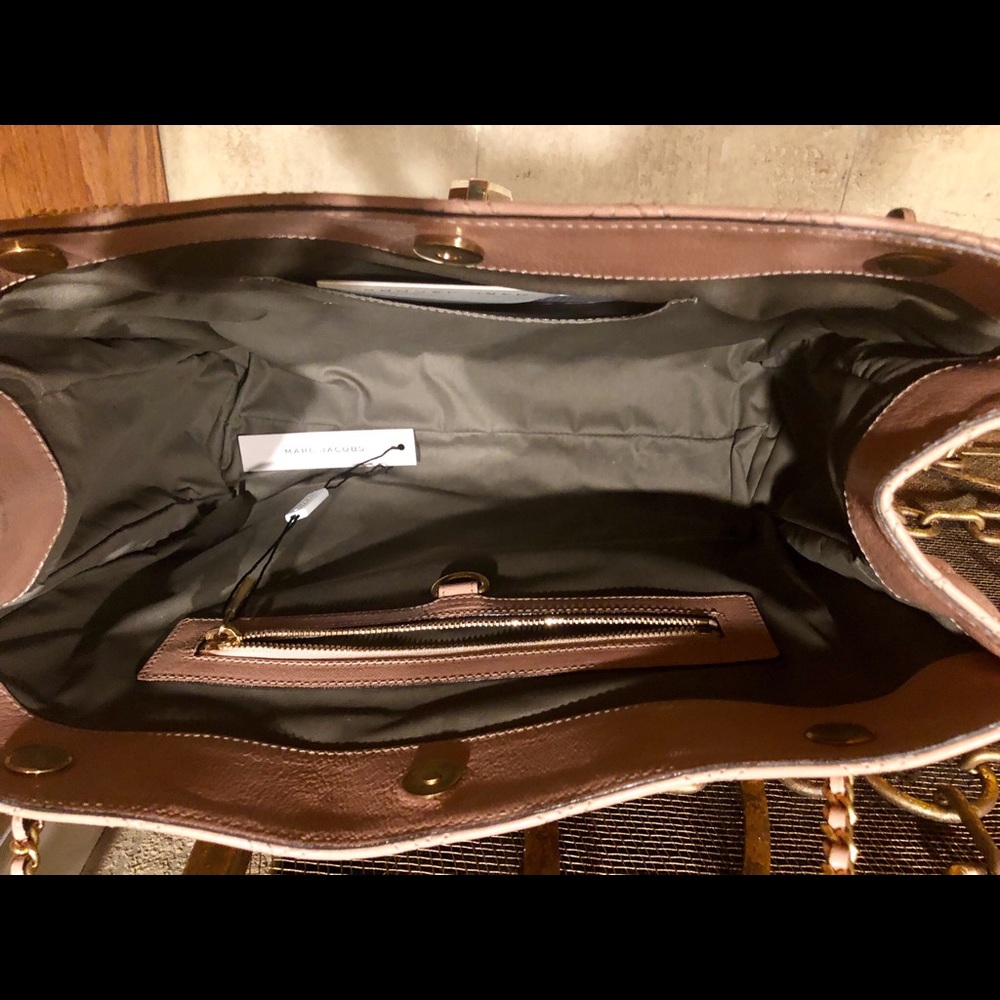 Marc Jacobs Handbag - Picture 5 of 8